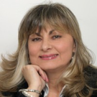 Irene Simões