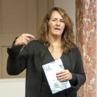 Adriana Mayrinck